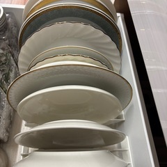 残りわずかとなりました！！引越しに伴い！7/15まで！美品・新品　食器やグラスなどの画像
