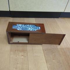 本日で掲載終了 処分予定  木製ティッシュケース の画像