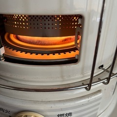 自然通気型解放式石油ストーブの画像