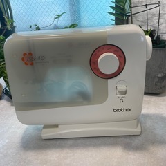 【お取引中】brother ブラザー　ミシン　コンパクト　の画像