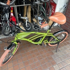 20インチ　ビーチクルーザー風ミニベロ　外装6段変速　砲弾型ダイ...