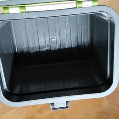 ランチクーラーBOXの画像