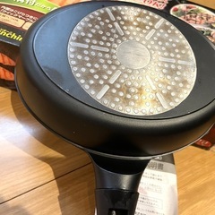 和平フレイズ フライパン ステーキ ハンバーグ 焼き魚 深型オーバルロースター ランチーニ 18×24cm IH対応 ガラス蓋付 クイックマーブル ふっ素樹脂加工 LR-6828の画像