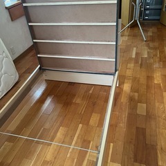 シングルサイズ　ベッド　アイボリー　　　在庫2台の画像
