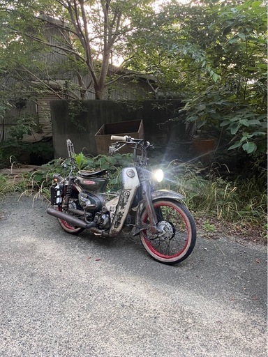 スーパーカブラット仕様