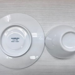 カップとソーサーのセット・1脚あたりの画像