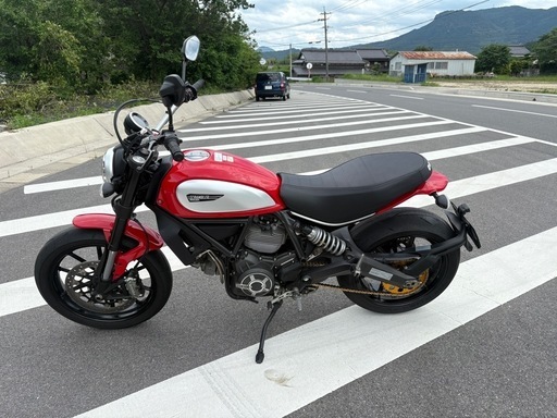 【美車・走行少ない・ローン可】Ducatiドゥカティ スクランブラー アイコン 800 テルミマフラー　YouTube動画有り 実働 車体