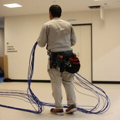 【正社員】稼ぎたい？休みたい？どっちもOK！自由を求める電気工事士集合の画像