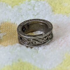 ☆アクセサリー　リング　ファッションリング　金属製　サイズ：約1.8ｍｍ　中古品　の画像