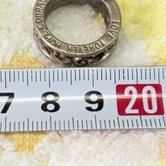 ☆アクセサリー　リング　ファッションリング　金属製　サイズ：約1.8ｍｍ　中古品　の画像
