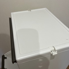 3段分別容器の画像