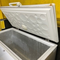 業務用冷凍ストッカーの画像