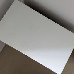 木のタンスの画像