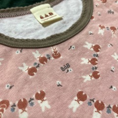 べべeab 女の子120 綿100% ロンＴ　の画像