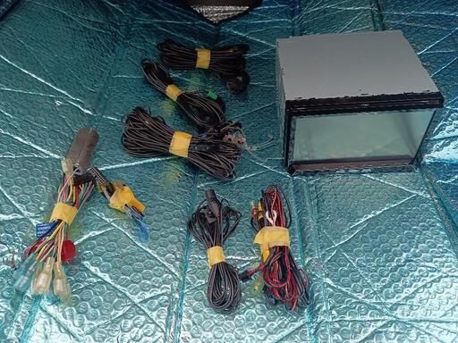 カーナビ　カロッツェリア　AVIC-ZH77　バックカメラ付