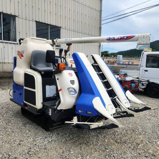 (香川) HN211G イセキ コンバイン ◎11馬力◎2条刈り◎グレンタンク式◎メーター無し◎美品