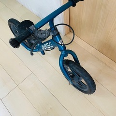 AVIGO ストライダーの画像