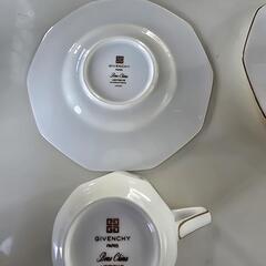【GIVENCHY❗❗コーヒーカップ&ソーサーペア 2客セット】の画像