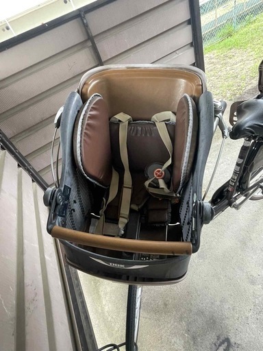 チャイルドシート付き自転車
