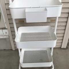 【決まりました】☆ワゴンラック　キャスター付き①