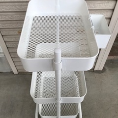 【決まりました】☆ワゴンラック　キャスター付き①の画像