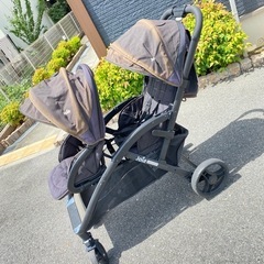 2人乗りベビーカー