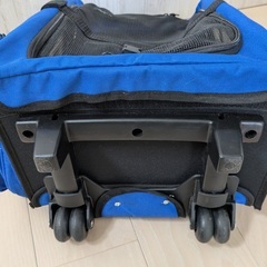ペットキャリー　リュックキャリーバッグ　キャスター付き　猫用小型犬用　折りたたみの画像
