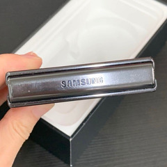 ジャンク品】Android Galaxy Flip 4｜128gb｜SIMフリーの画像