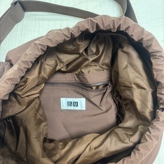 UNIQLOショルダーバッグの画像