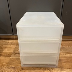 無印　引き出し　三段の画像