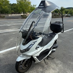 PCX125JK05ルーフシールド