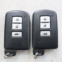 【ローン審査通過率95％！ローンお任せください！】トヨタ カムリ ハイブリッド 　Ｇパッケージの画像