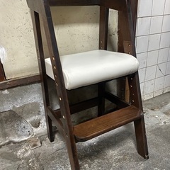ベビーチェア　木製
の画像