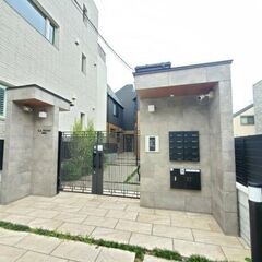 ☆★山手線エリア・ロフト付き☆★JR山手線『目黒』駅徒歩13分♪2口IHコンロ・温水洗浄便座・ネット無料♪の画像