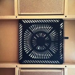 コタツ型ダイニングテーブルの画像