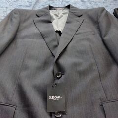 新品未使用！スーツ　洋服の青山　グレーの画像