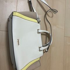 SutieNoble ショルダーバッグの画像