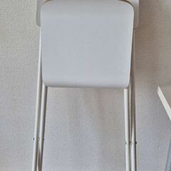 ★ IKEA カウンターチェア2脚 ホワイト ★の画像