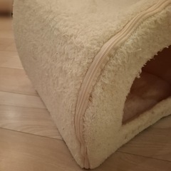 猫ハウスの画像