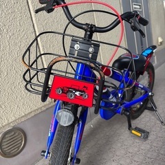16インチ自転車　補助輪付き