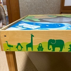動物園テーブルの画像