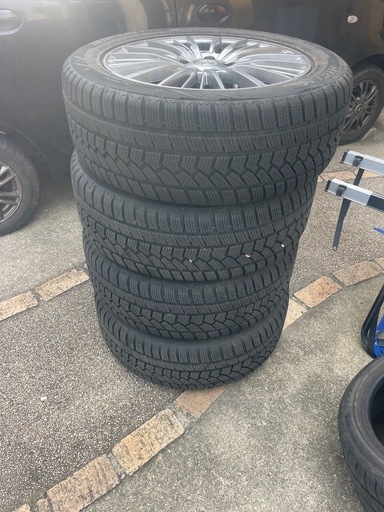 6/29(日)まで投稿　
225/55R18ホイール・タイヤセット