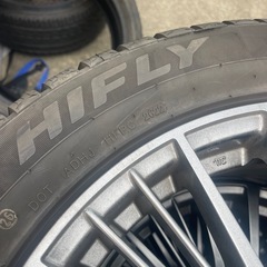 6/29(日)まで投稿　
225/55R18ホイール・タイヤセットの画像