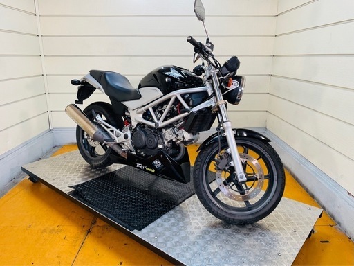 20660km ★始動動画あり★ ホンダ VTR250 MC33　中型　兵庫