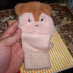 動物　手袋　ほつれあり。　片方　1個だけ