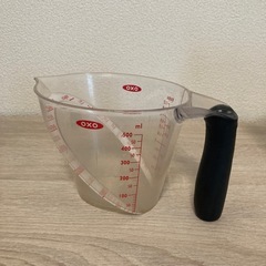オクソー計量カップの画像