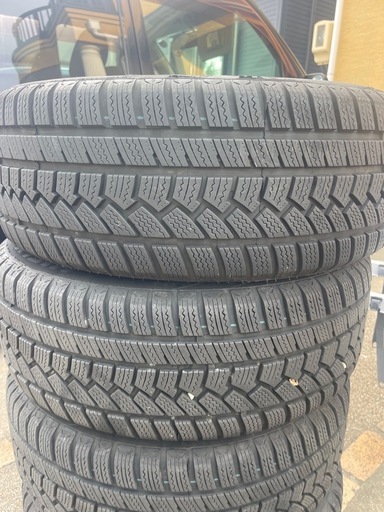 6/29(日)まで投稿　
225/55R18ホイール・タイヤセット