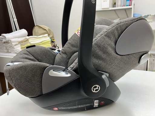 Cybex cloud Q plus チャイルドシート