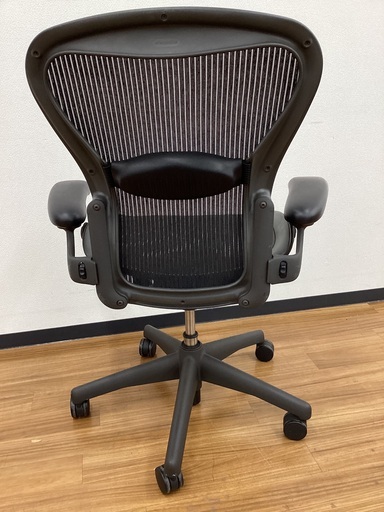 【トレファクマーケット久喜店】Herman Miller　アーロンチェア