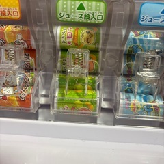 アンパンマンの自動販売機の画像